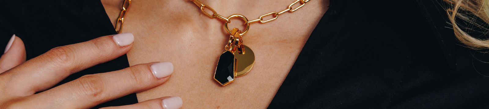 Showstopper Charm Necklace